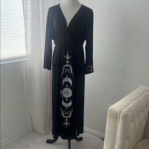 Witchy Moon Phase Elegant Black Maxi Dress with Celestial Design L